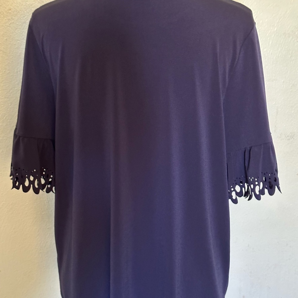 Banana Republic size L dark purple top stretch - Picture 6 of 9